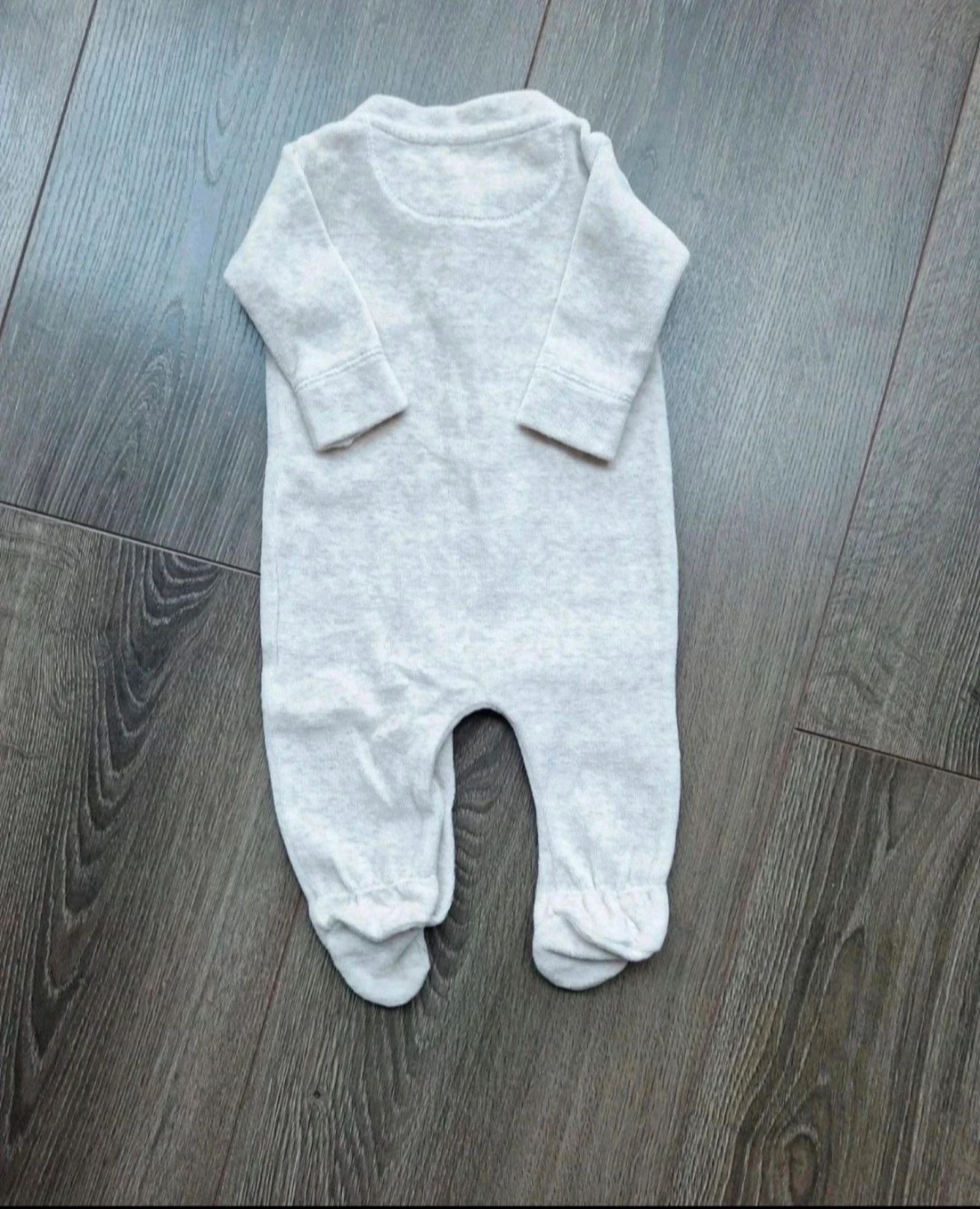 New - Zeeman baby onesie size 50 new condition soft – photo 2